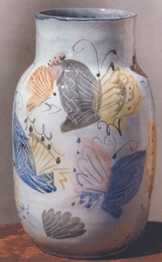 Vase aux papillons
