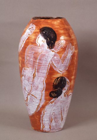 Grand vase aux baigneuses noires et blanches sur fond orange